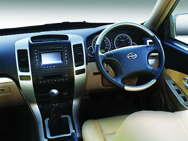 Dachaishen Right Hand Drive Single Cab Pickup Truck